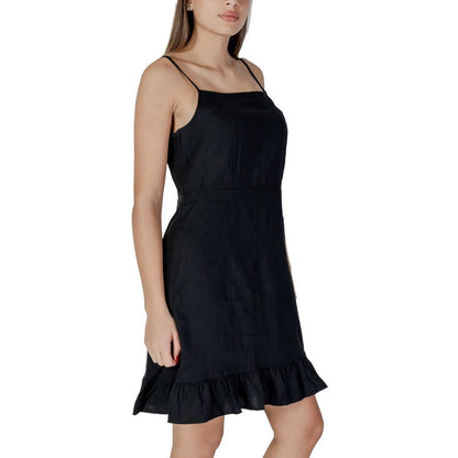 B.Young Black Linen Dress